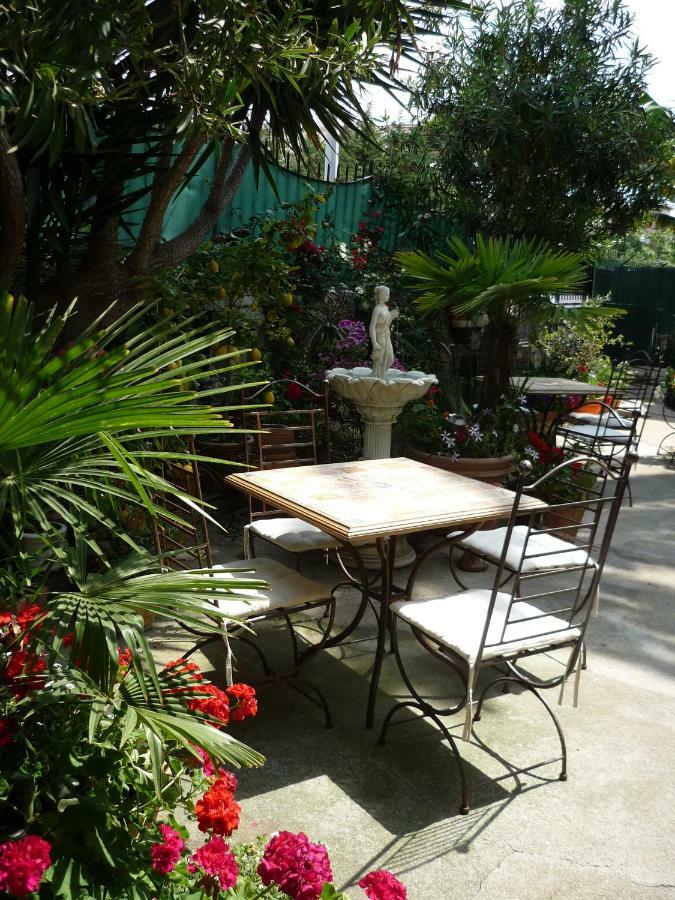 Logis Hotel Villa Victorine Nizza Exterior foto